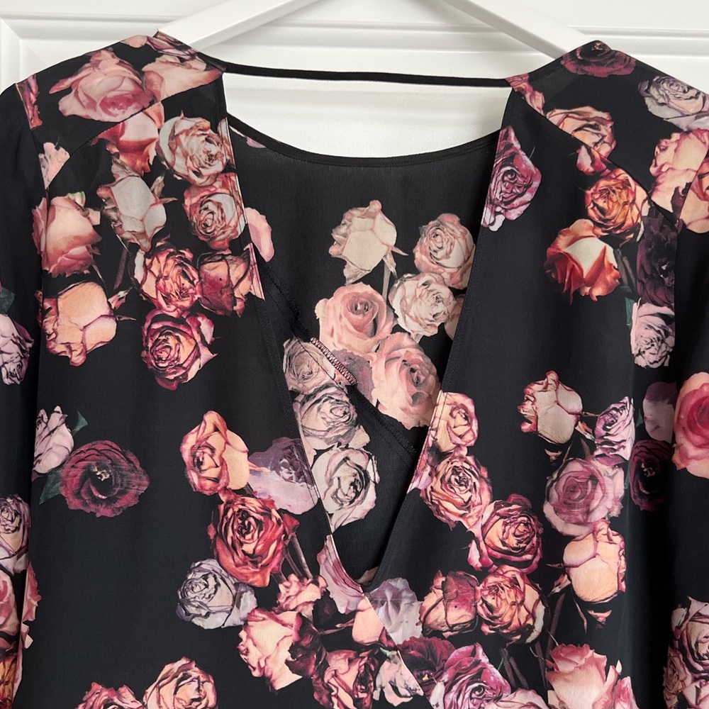 Aritzia Wilfred silk tunic